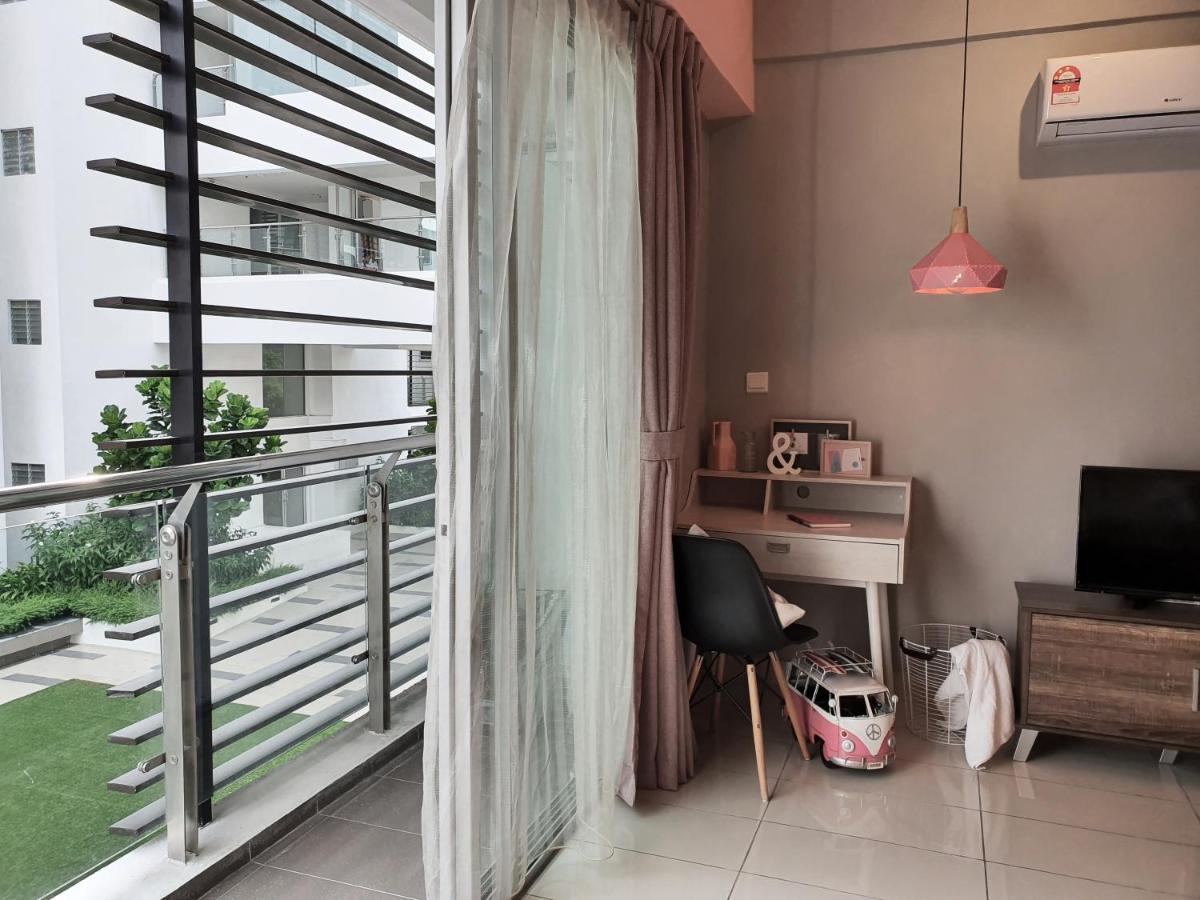 Aeropod Sovo Studio - Laxzone Suite Kota Kinabalu Exteriör bild